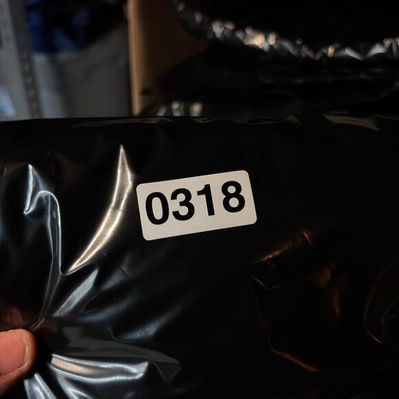 Royal Robbins Insect Shield Shirt Men's Small Blue Long Sleeve Standard Fit Fish - Picture 7 of 7